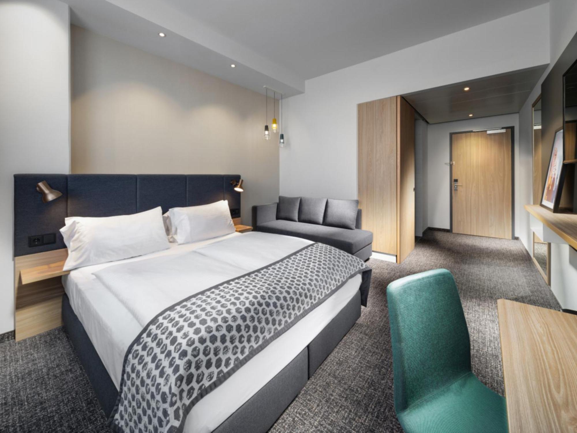 Clarion South 4* Wien